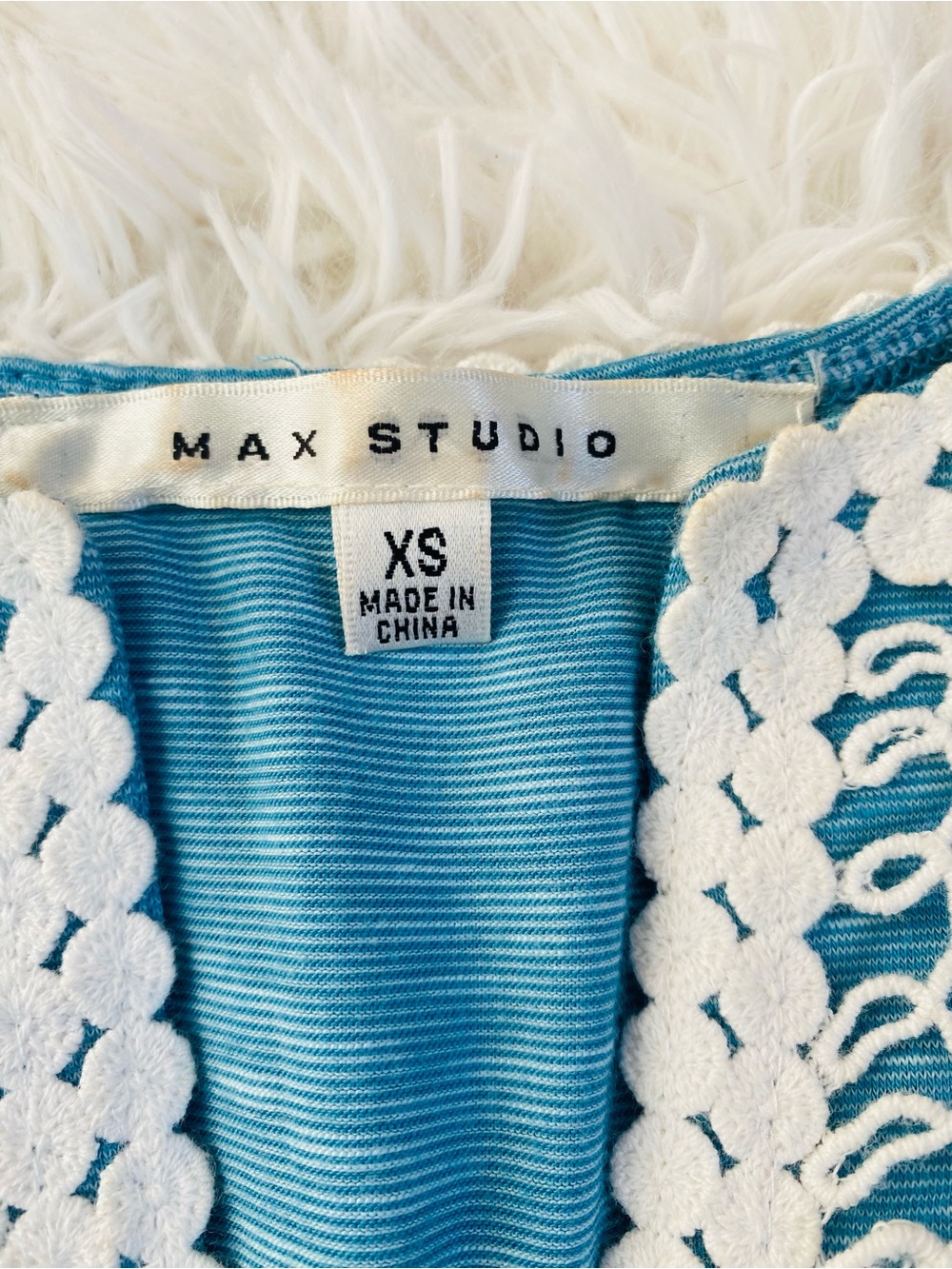 Max Studio Blue Sleeveless Crochet Lace Tunic Tank Top XS Boho Beach - Picture 2 of 8